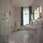 Knobelsdorff Hotel
