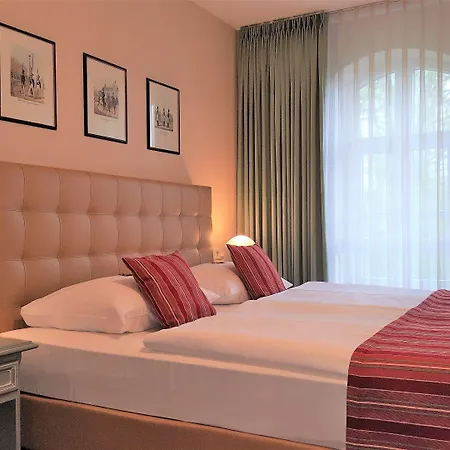 Knobelsdorff Hotel 3*