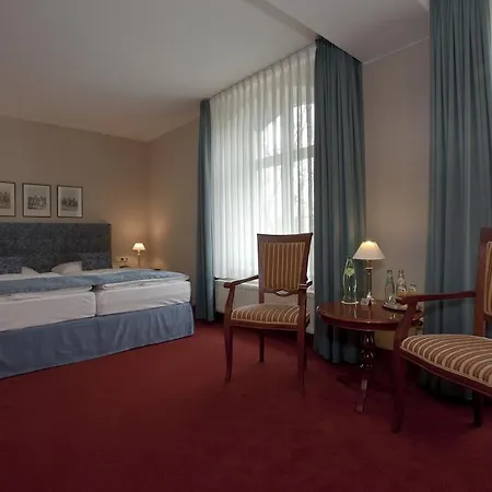 Knobelsdorff Hotel 3*